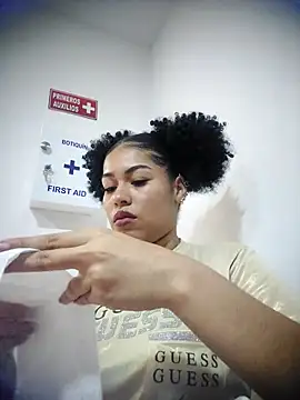 delaylacruz online show from 12, 11, 2025