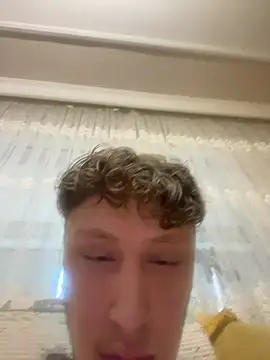 Snapshot of efeees35 chatting on 17, 2, 2026 efeees35 online show from 17, 2, 2026