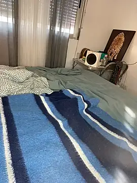 Wild2XXX online show from 18, 12, 2025