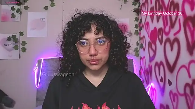 Snapshot of LuckySwagson chatting on 24, 10, 2025 LuckySwagson online show from 24, 10, 2025