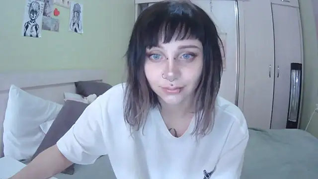 SineKiraReal online show from 25, 9, 2025