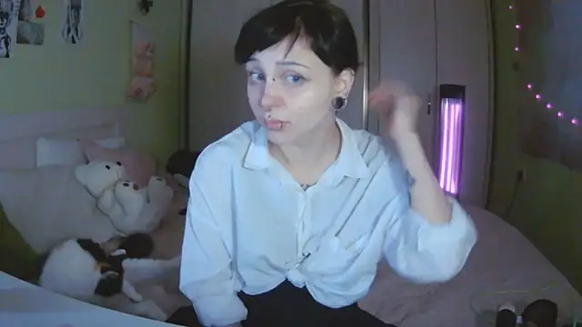 SineKiraReal online show from 21, 10, 2025