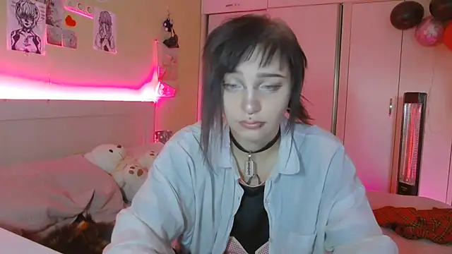 SineKiraReal online show from 31, 10, 2025