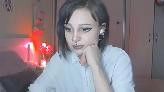 SineKiraReal online show from 27, 11, 2025