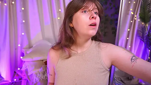 Snapshot of Sense_Of_Rosemary chatting on 1, 2, 2026 Sense Of Rosemary online show from 1, 2, 2026