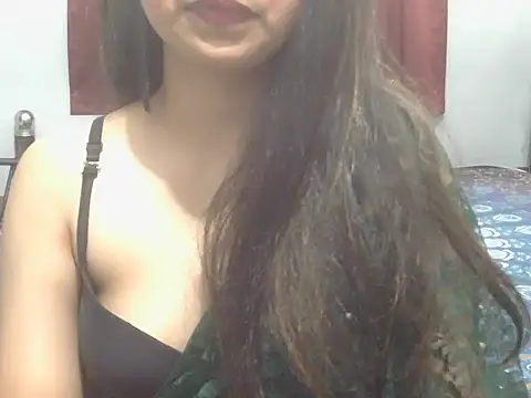 cute-Saara online show from 21, 9, 2025