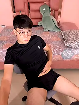 Snapshot of sexydany_ chatting on 13, 10, 2025 sexydany online show from 13, 10, 2025