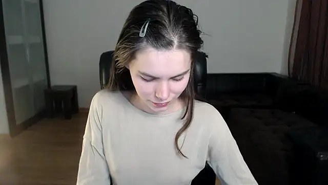 AmelieReve online show from 13, 10, 2025