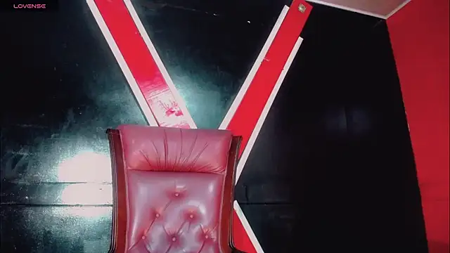 Britany montiel online show from 13, 10, 2025