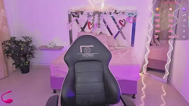 ZURY TAY online show from 19, 11, 2025