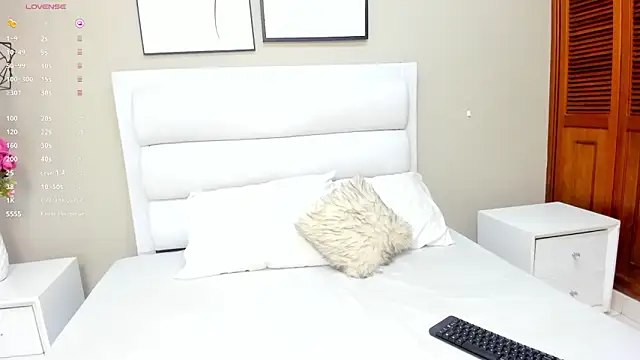 Snapshot of Dani_rosse_ chatting on 12, 2, 2026 Dani rosse online show from 12, 2, 2026