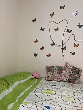 Snapshot of Roxy_Skye chatting on 12, 11, 2025 Roxy Skye online show from 12, 11, 2025