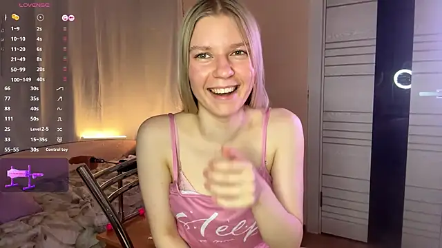 MaryjaneSpider online show from 12, 11, 2025