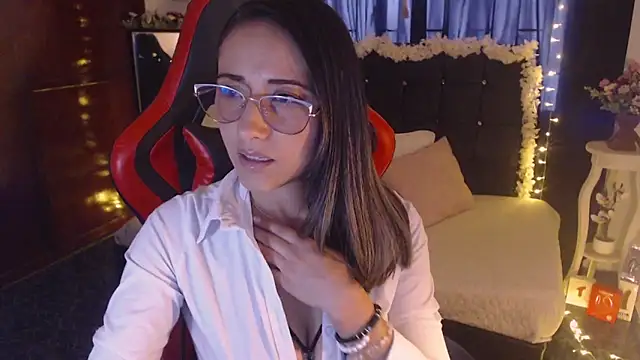 Sofia-mel online show from 15, 10, 2025