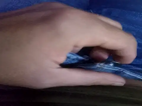 comobucetinhas online show from 4, 12, 2025