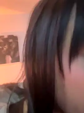 Aleja ruizz online show from 22, 9, 2025