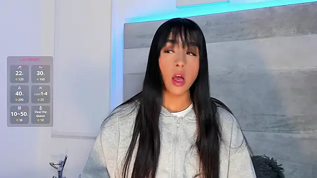 Aleja ruizz online show from 15, 12, 2025