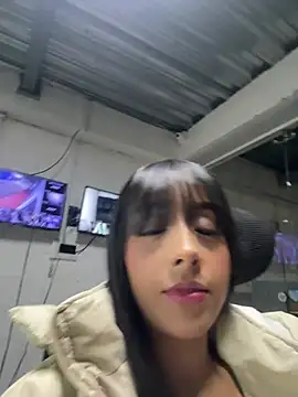 Aleja ruizz online show from 11, 1, 2026