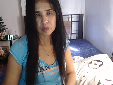 Prettysweetmum online show from 17, 12, 2025