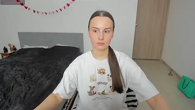 Snapshot of Kelly_Cartier chatting on 17, 2, 2026 Kelly Cartier online show from 17, 2, 2026