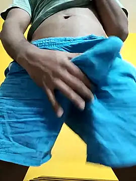 Snapshot of mayur_raaje chatting on 16, 11, 2025 mayur raaje online show from 16, 11, 2025