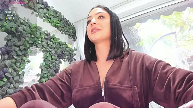 Lexi Storm online show from 6, 11, 2025