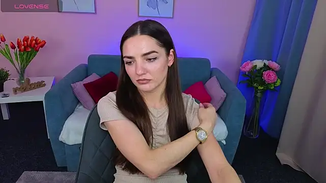 MyEllaLuvs online show from 20, 11, 2025