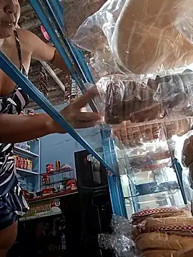 Snapshot of Lorenasex chatting on 18, 10, 2025 Lorenasex online show from 18, 10, 2025