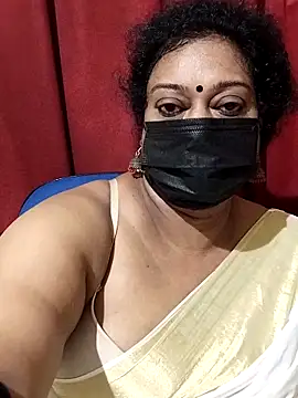 Snapshot of surekha-30 chatting on 10, 9, 2025 surekha-30 online show from 10, 9, 2025