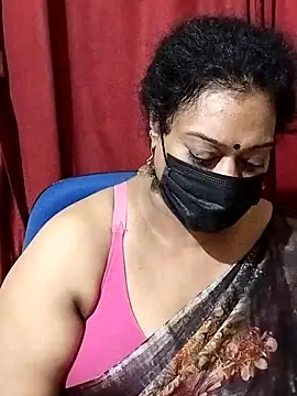 Snapshot of surekha-30 chatting on 24, 9, 2025 surekha-30 online show from 24, 9, 2025