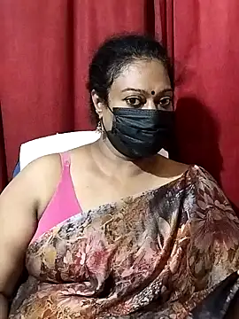 Snapshot of surekha-30 chatting on 15, 10, 2025 surekha-30 online show from 15, 10, 2025