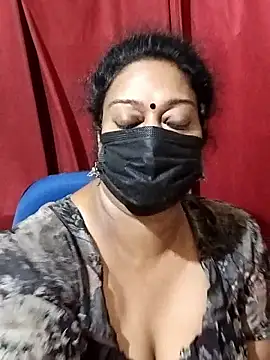 Snapshot of surekha-30 chatting on 23, 10, 2025 surekha-30 online show from 23, 10, 2025