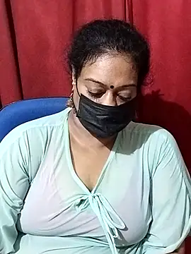 Snapshot of surekha-30 chatting on 1, 11, 2025 surekha-30 online show from 1, 11, 2025