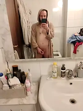 Baldassarre1990 online show from 9, 1, 2026