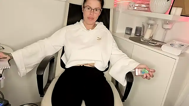 Snapshot of sexygilf82 chatting on 25, 3, 2026 sexygilf82 online show from 25, 3, 2026