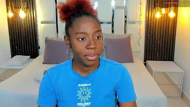  emma willliams  online show from 18, 12, 2025