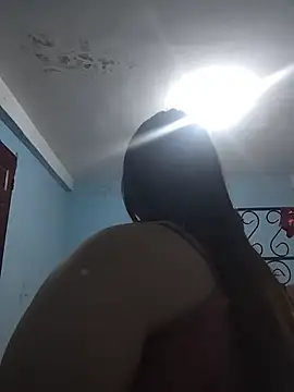 barbielamaravilla11 online show from 19, 2, 2026