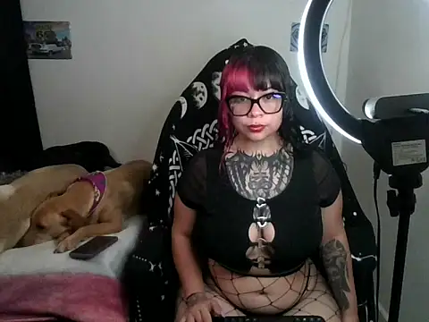 Snapshot of Driana_ate chatting on 9, 10, 2025 Driana ate online show from 9, 10, 2025