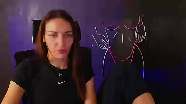 Aurora Loveu online show from 14, 10, 2025