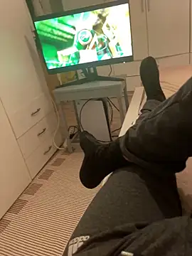 Snapshot of geilheit12 chatting on 22, 11, 2025 geilheit12 online show from 22, 11, 2025