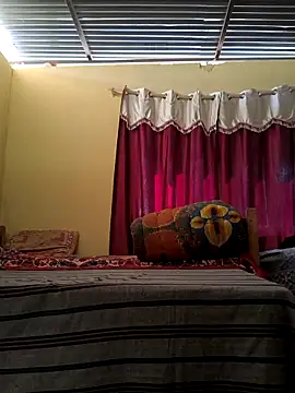 Snapshot of Dev_is_Horny chatting on 19, 10, 2025 Dev is Horny online show from 19, 10, 2025