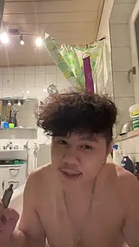 Kingpowerlittel online show from 12, 3, 2026