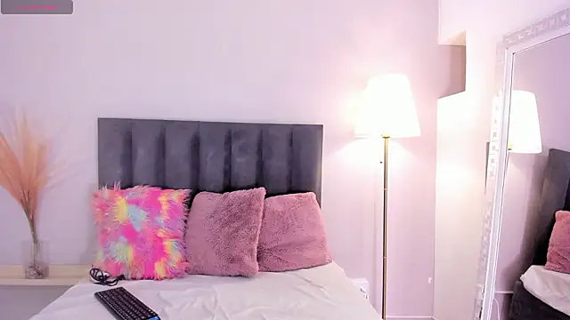 KendraChavez  online show from 9, 1, 2026