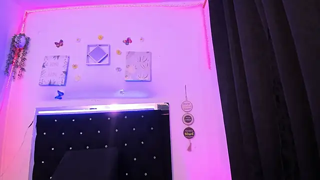 AkariRosetti online show from 22, 10, 2025