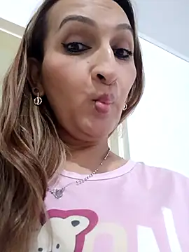 Snapshot of alanastones-19 chatting on 14, 9, 2025 alanastones-19 online show from 14, 9, 2025