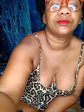 Snapshot of analgetica chatting on 6, 11, 2025 analgetica online show from 6, 11, 2025