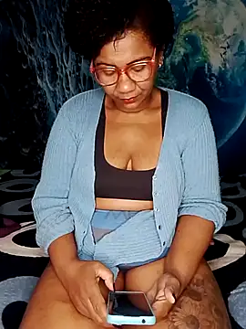 Snapshot of analgetica chatting on 12, 11, 2025 analgetica online show from 12, 11, 2025