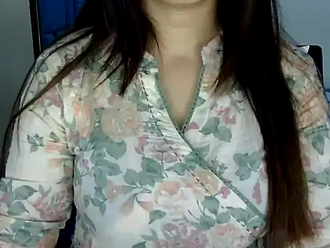 Snapshot of Rumi_cute chatting on 13, 2, 2026 Rumi cute online show from 13, 2, 2026