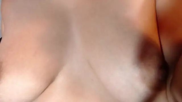 Snapshot of Naomi_Blomm chatting on 7, 10, 2025 Naomi Blomm online show from 7, 10, 2025