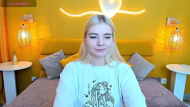 RuthBryant online show from 19, 10, 2025